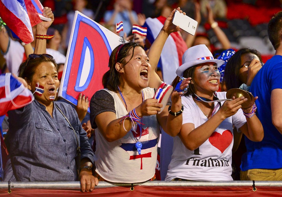 world-cup-fans-11_Ivory_Coast_v_Thailand.jpg